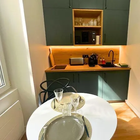 Comfortable & Peaceful Apartment - Paris Quartier Latin - Newly Renovated